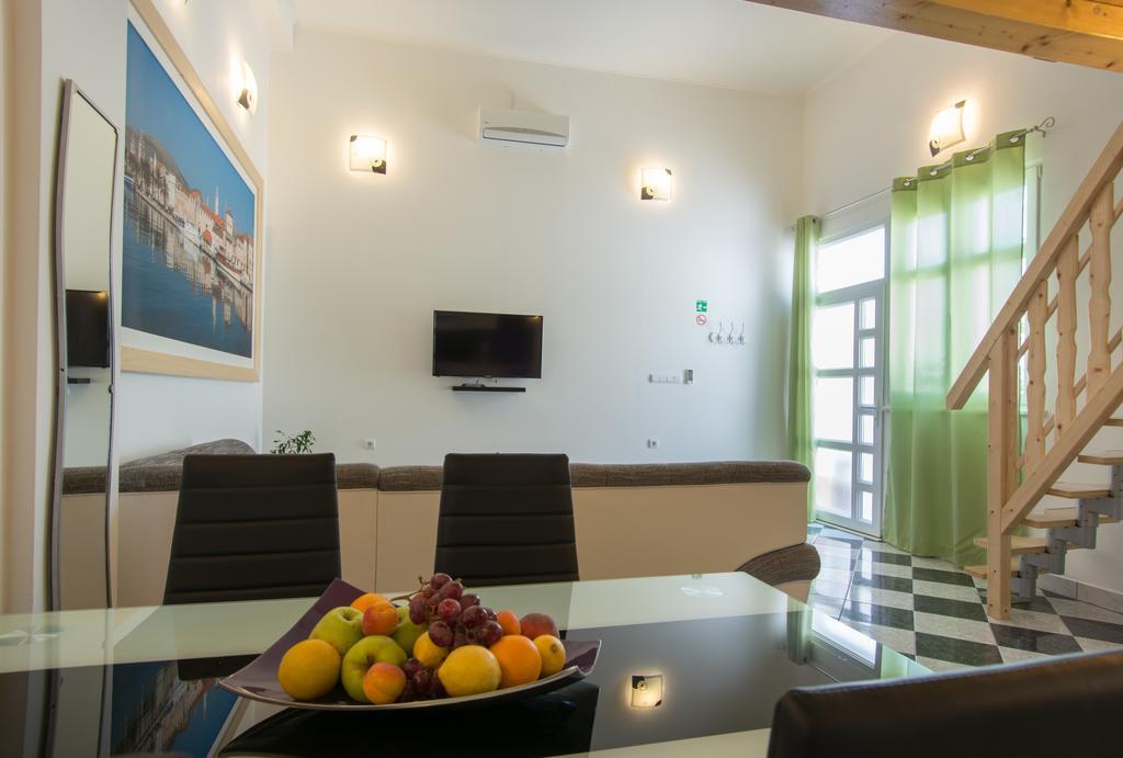 Apartments Storia Trogir Szoba fotó